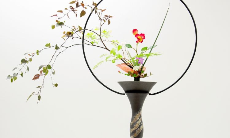 Descubre el arte floral ikebana y cómo hacerlo