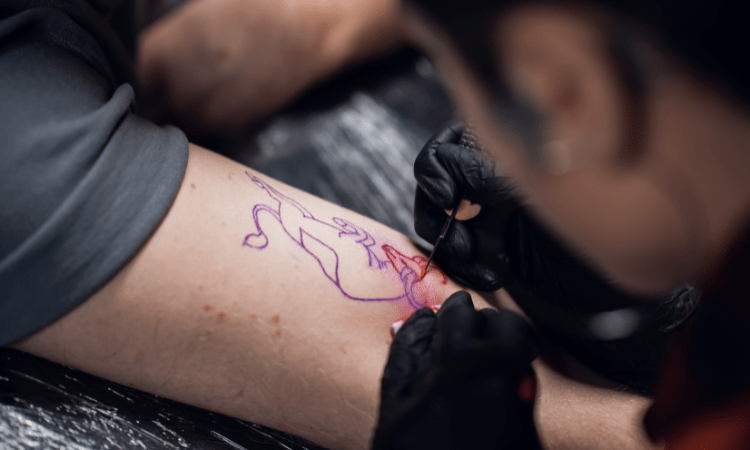 Tatuajes tebori: arte místico y originalidad